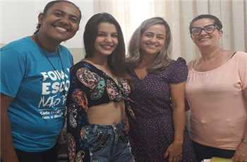 Secretaria de Educação e Cultura apresenta a candidata de Lapão ao título de Rainha da Pinha 2019